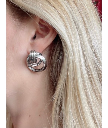 Üçlü İç İçe Halka Gümüş Renk Küpe