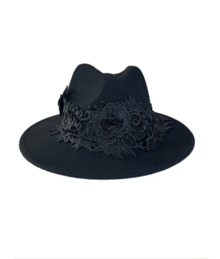 Gstaad Dantel Bantlı Siyah Yün Şapka