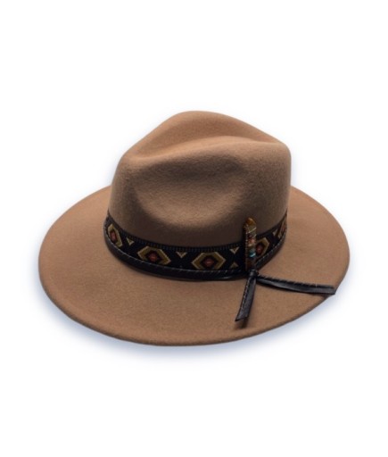 Montana Kenarı Doğal Taşlı Kamel Yün Şapka