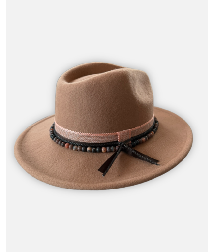 Whistler Doğal Boncuk ve Bantlı Kamel Yün Şapka