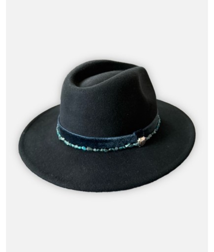 Vail Turkuaz Boncuklu ve Kadife Bantlı Siyah Yün Şapka